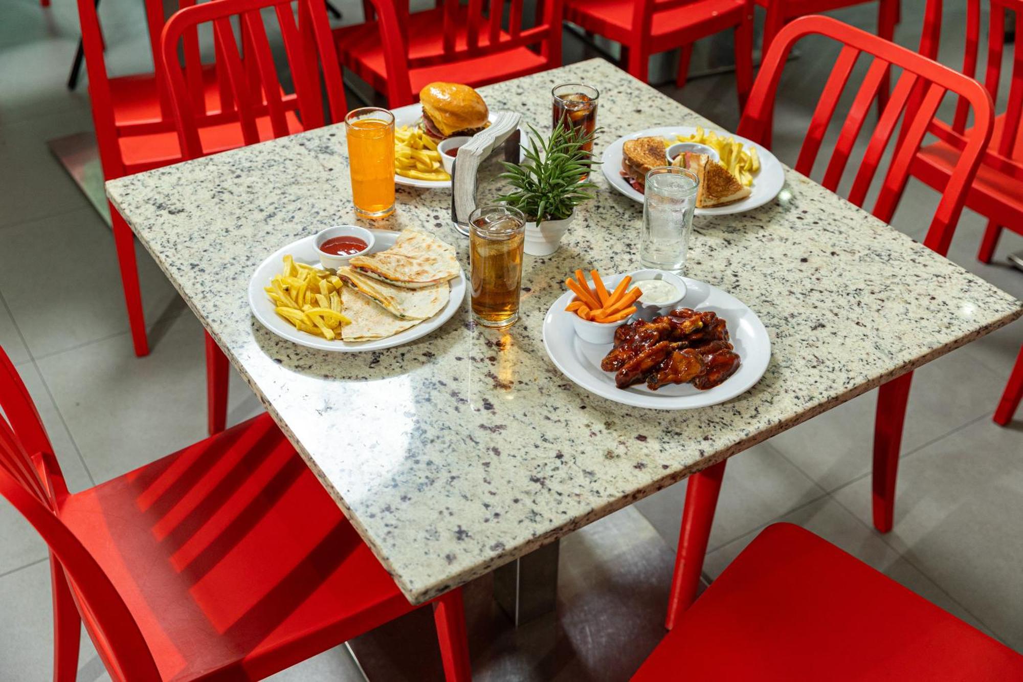 Hotel Mexico Plaza Silao Aeropuerto Екстериор снимка