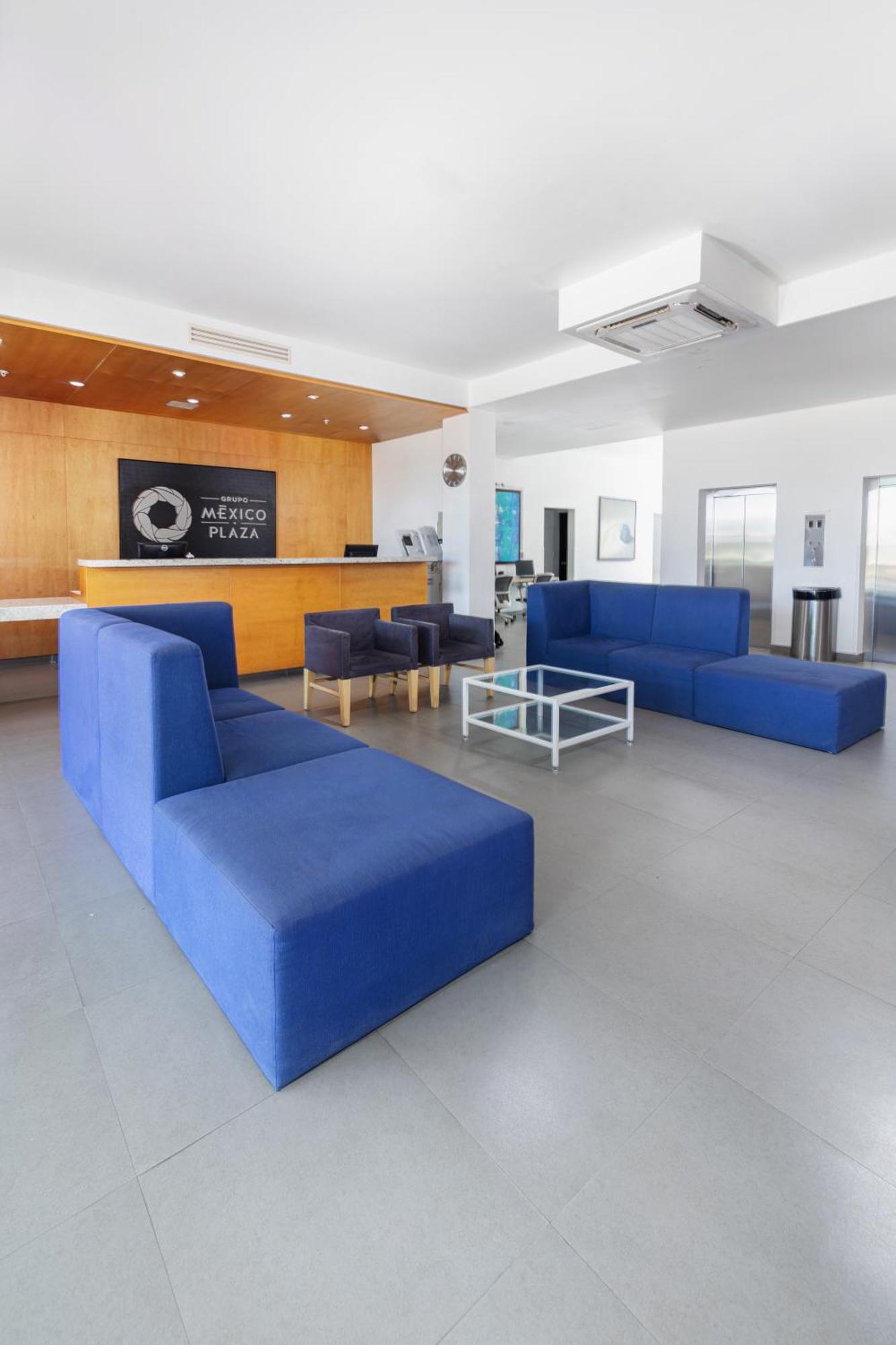 Hotel Mexico Plaza Silao Aeropuerto Екстериор снимка